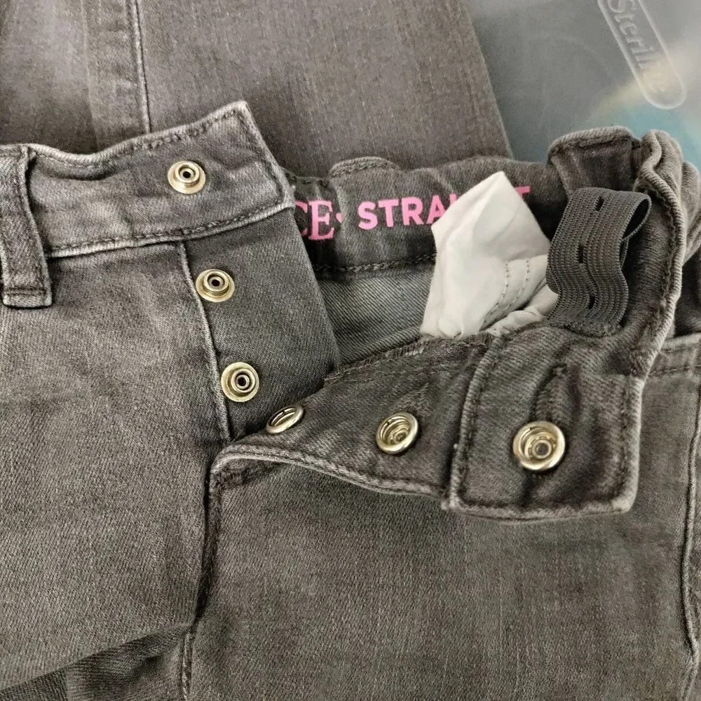 Place size 5 gray jeans straight leg distressed frayed hem adjustable waist